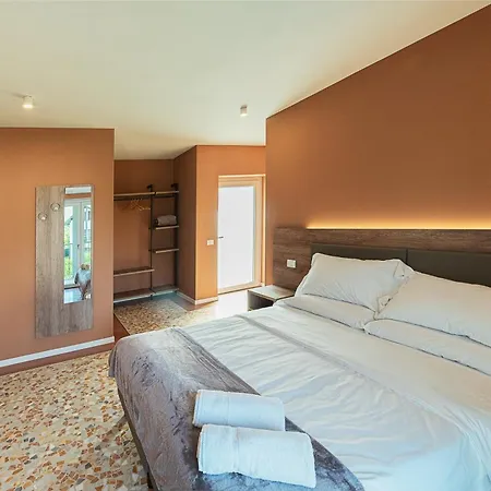 فندق Foresteria Pian Di Spagna 2 Dubino